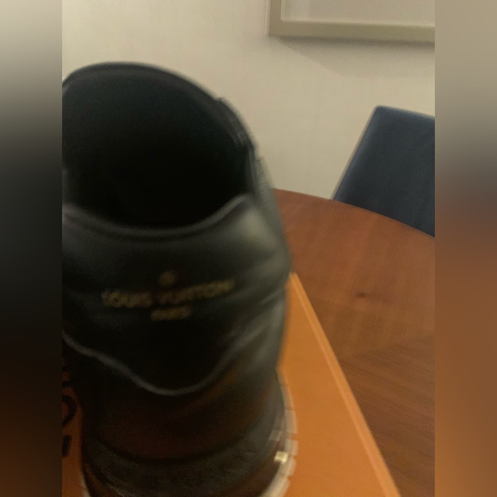 Louis Vuitton monogram run away trainer sneakers men size 11 black white - Picture 13 of 13